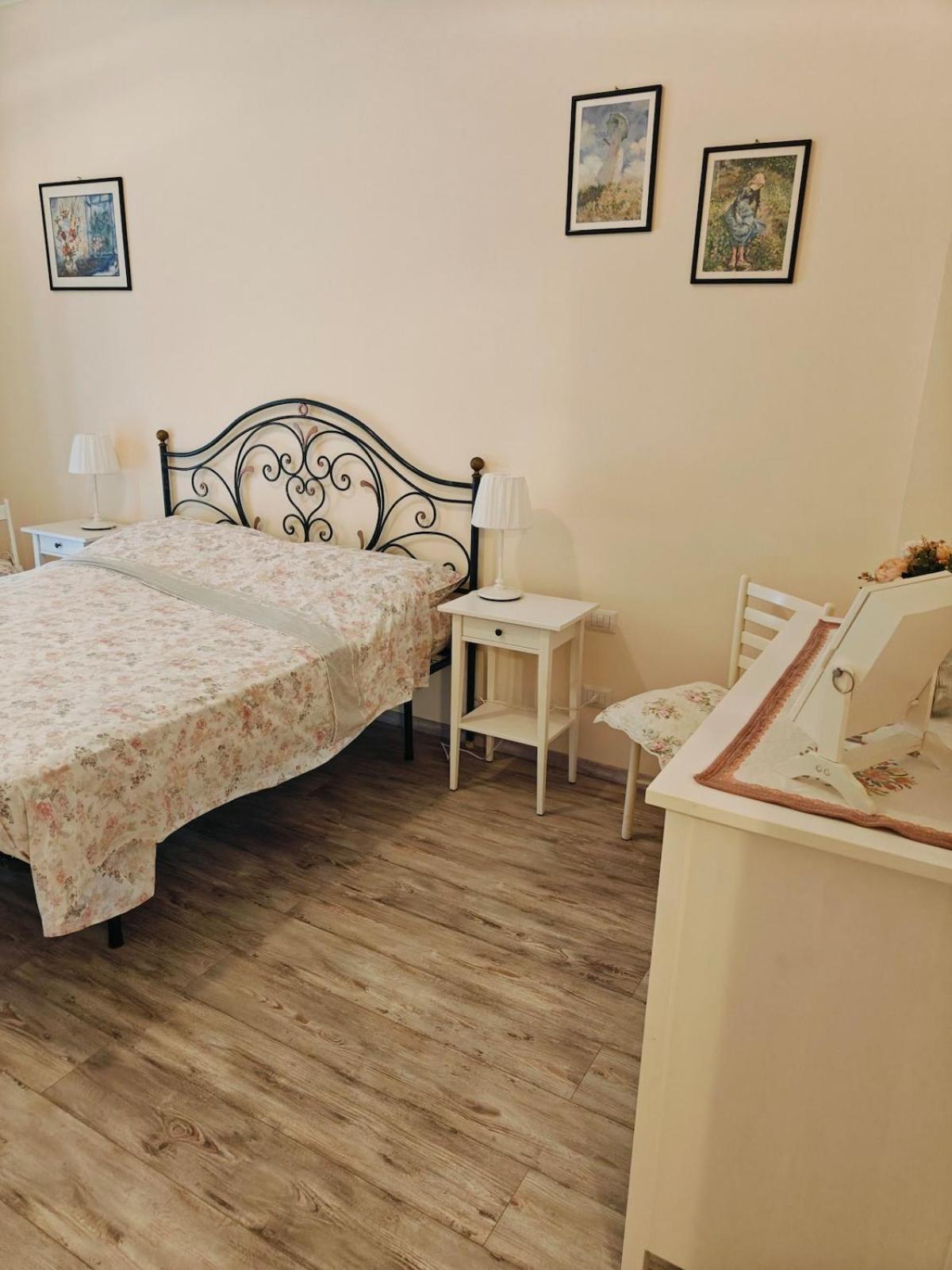 A Casa Da Mami * Rom
